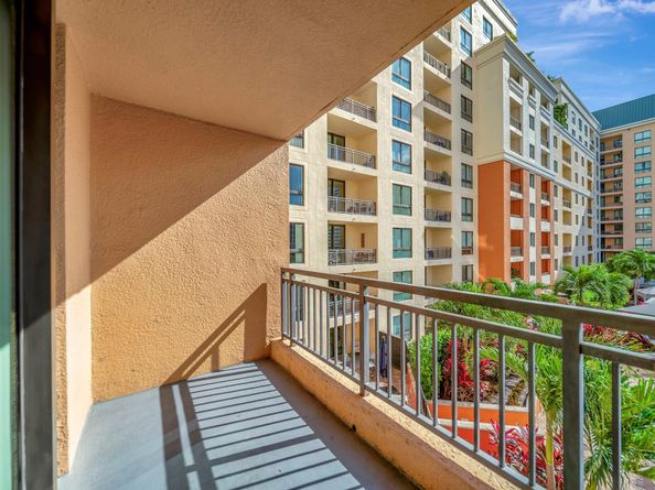 110 N Federal Highway 707, Fort Lauderdale FL 33301