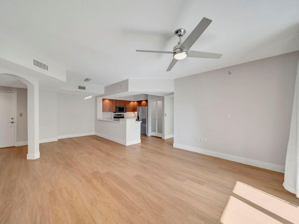 110 N Federal Highway 707, Fort Lauderdale FL 33301