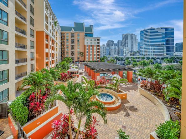 110 N Federal Highway 707, Fort Lauderdale FL 33301