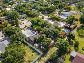 212 SW 2nd Avenue, Delray Beach FL 33444