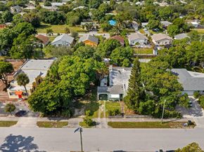 212 SW 2nd Avenue, Delray Beach FL 33444