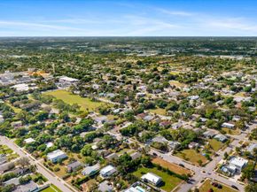 212 SW 2nd Avenue, Delray Beach FL 33444