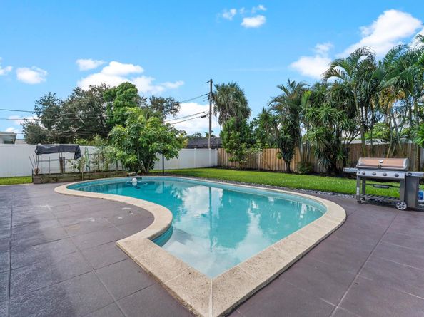 599 NW 13th Drive, Boca Raton FL 33486