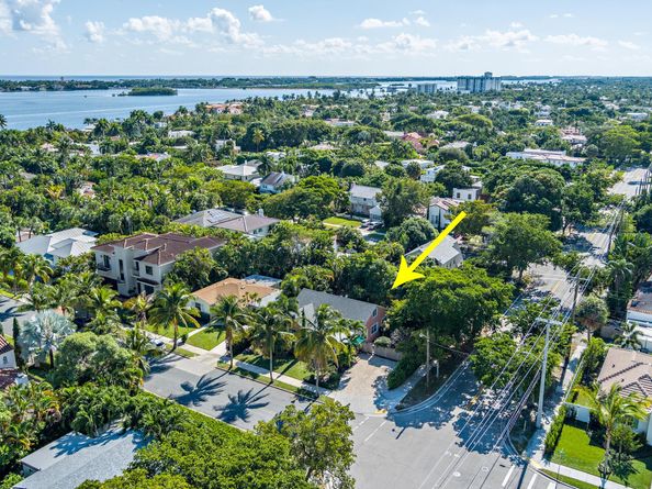 236 Avila Road, West Palm Beach FL 33405