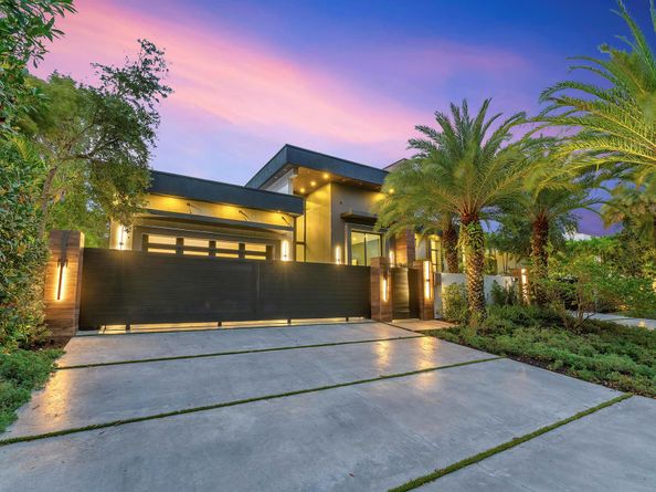 2401 NE 13th Street, Fort Lauderdale FL 33304