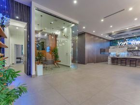 2401 NE 13th Street, Fort Lauderdale FL 33304