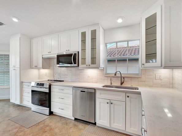 241 Legendary Circle, Palm Beach Gardens FL 33418