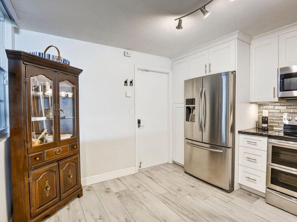1291 Sorrento Dr 1291, Weston FL 33326