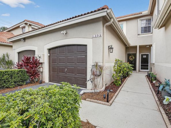 1291 Sorrento Dr 1291, Weston FL 33326