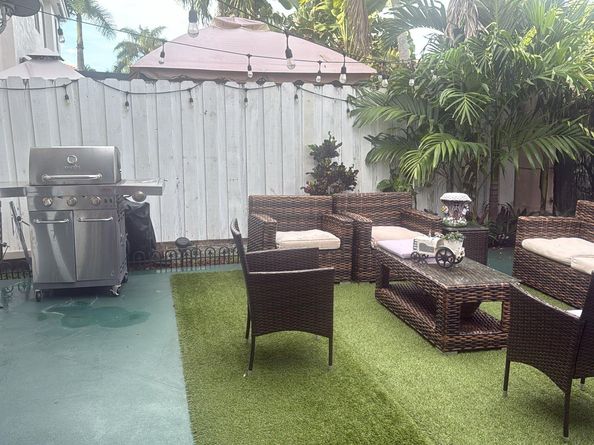 7379 NW 173rd Dr 103, Hialeah FL 33015