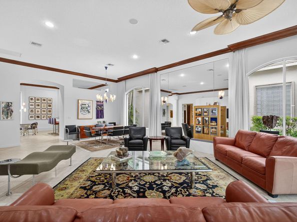 154 Porto Vecchio Way, Palm Beach Gardens FL 33418