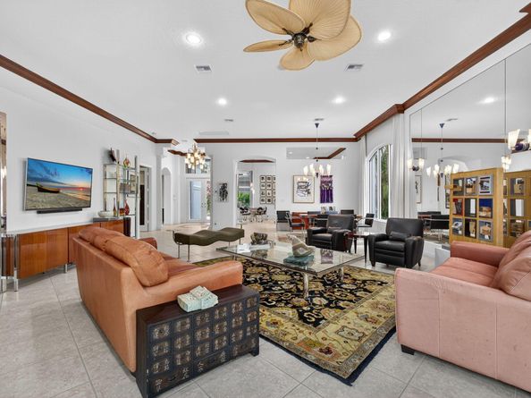 154 Porto Vecchio Way, Palm Beach Gardens FL 33418