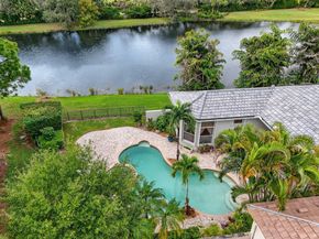 154 Porto Vecchio Way, Palm Beach Gardens FL 33418
