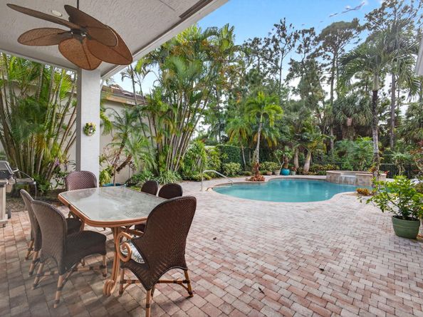 154 Porto Vecchio Way, Palm Beach Gardens FL 33418
