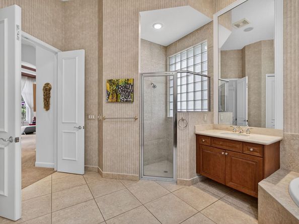 154 Porto Vecchio Way, Palm Beach Gardens FL 33418