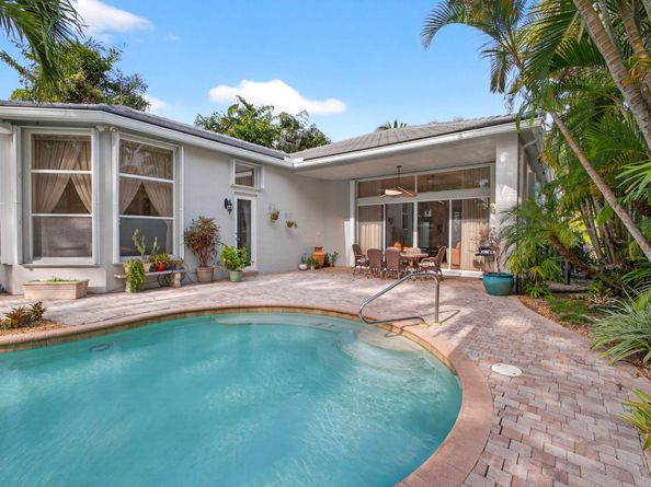154 Porto Vecchio Way, Palm Beach Gardens FL 33418