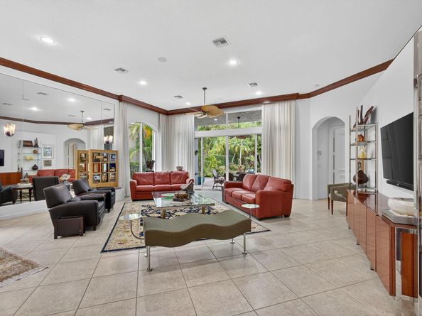 154 Porto Vecchio Way, Palm Beach Gardens FL 33418