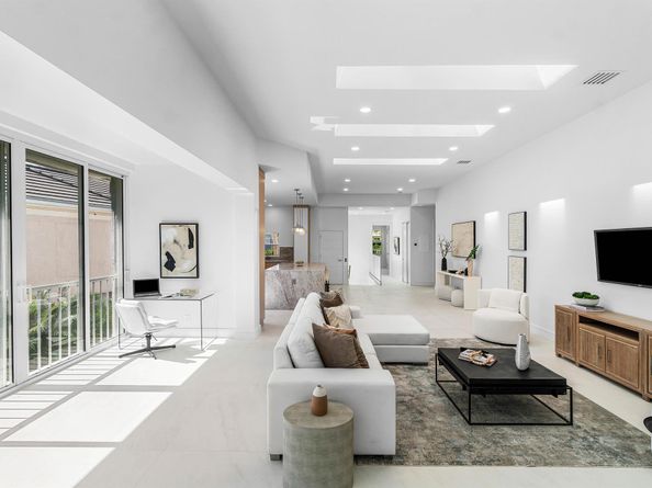 5100 Lake Catalina Drive D, Boca Raton FL 33496