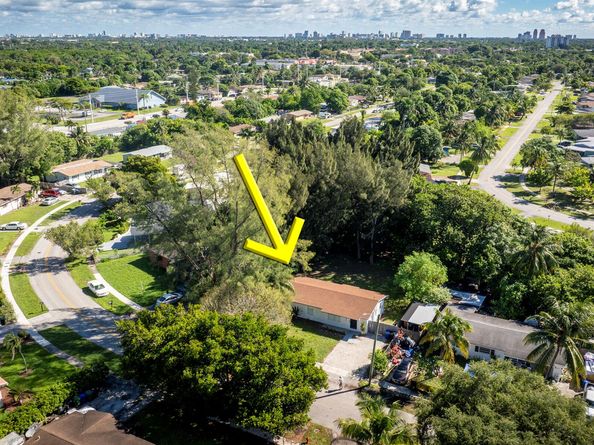 1800 NW 14th Avenue, Fort Lauderdale FL 33311