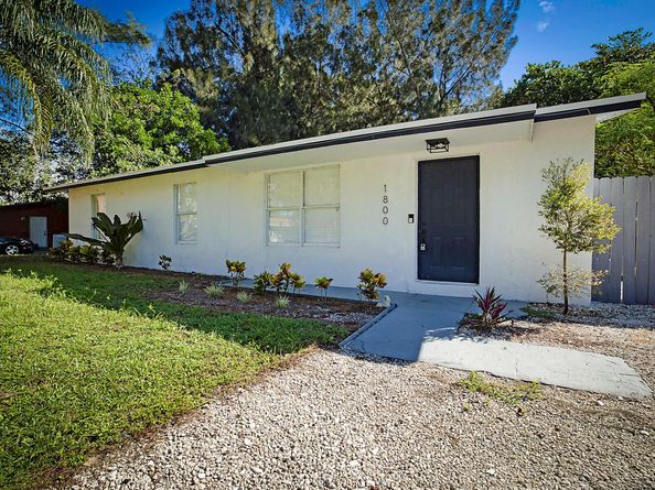 1800 NW 14th Avenue, Fort Lauderdale FL 33311