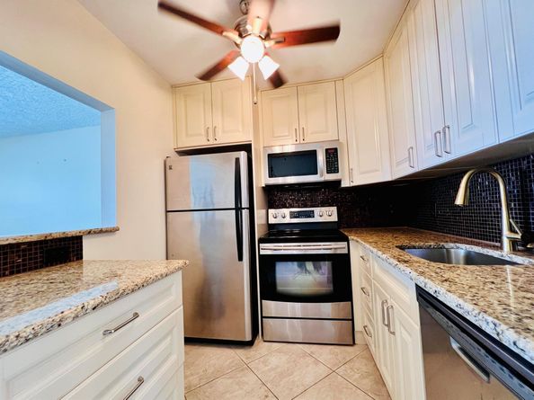 10 Kent A, West Palm Beach FL 33417