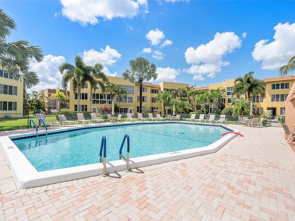 6890 Royal Palm Blvd 102H, Pompano Beach FL 33063