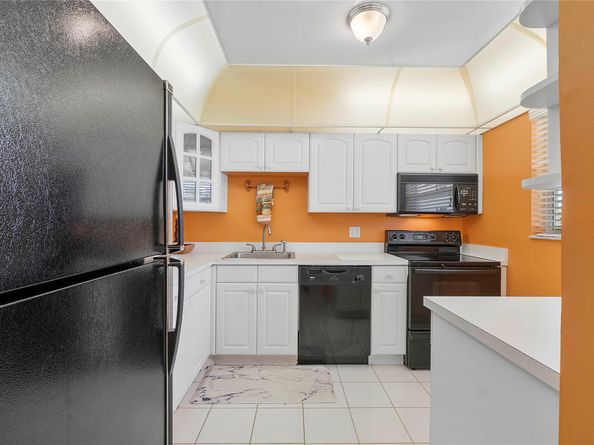 6890 Royal Palm Blvd 102H, Pompano Beach FL 33063