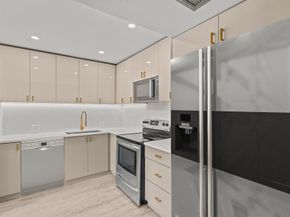 204 Mansfield E 204, Boca Raton FL 33434