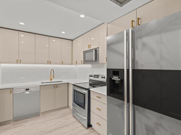204 Mansfield E 204, Boca Raton FL 33434