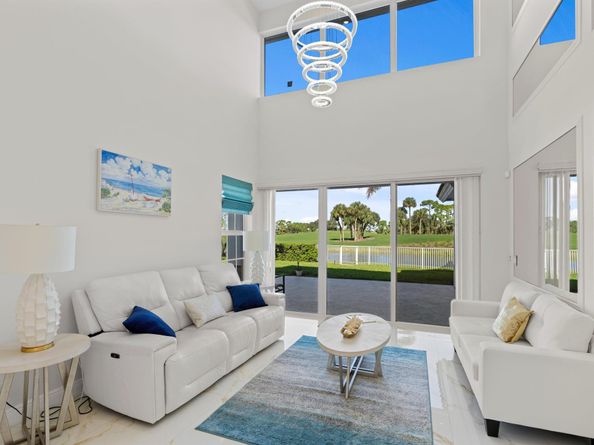 903 Augusta Pointe Drive, Palm Beach Gardens FL 33418