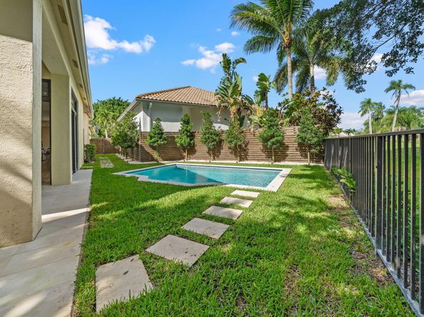 2658 Players Court, Wellington FL 33414