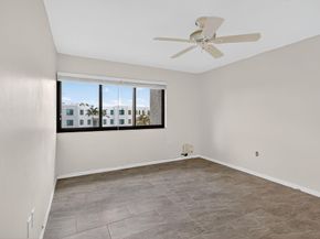 4242 Deste Court 301, Lake Worth FL 33467