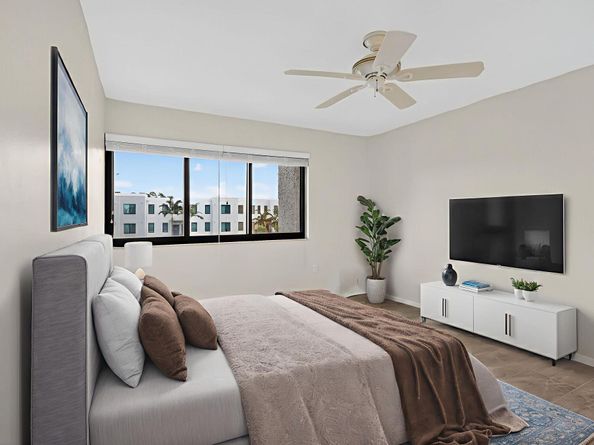 4242 Deste Court 301, Lake Worth FL 33467
