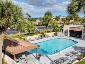 4242 Deste Court 301, Lake Worth FL 33467