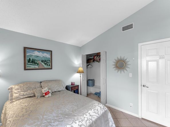 115 Saratoga Boulevard E, Royal Palm Beach FL 33411