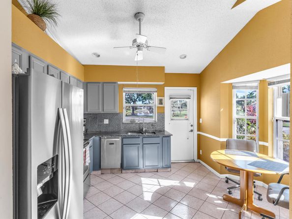 115 Saratoga Boulevard E, Royal Palm Beach FL 33411