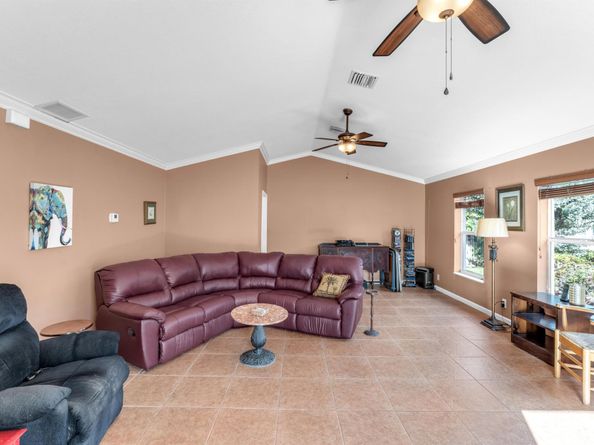 115 Saratoga Boulevard E, Royal Palm Beach FL 33411