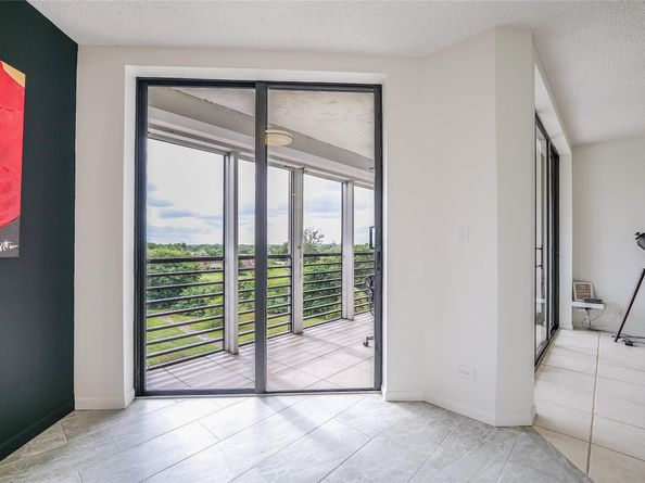 7100 Radice Ct 602, Lauderhill FL 33319