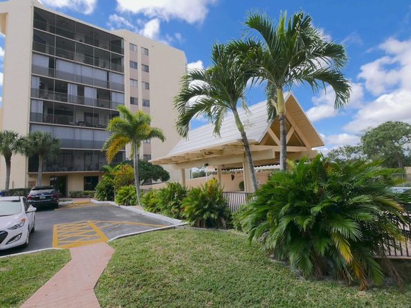 7100 Radice Ct 602, Lauderhill FL 33319