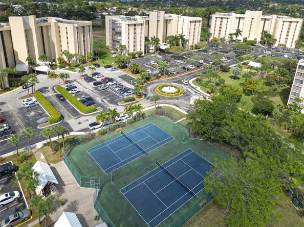 7100 Radice Ct 602, Lauderhill FL 33319