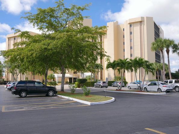 7100 Radice Ct 602, Lauderhill FL 33319