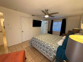 1613 Sherwood Avenue, Mangonia Park FL 33407