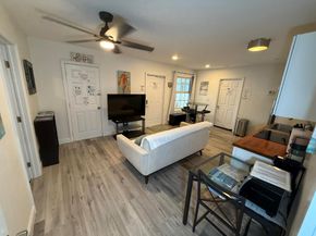 1613 Sherwood Avenue, Mangonia Park FL 33407