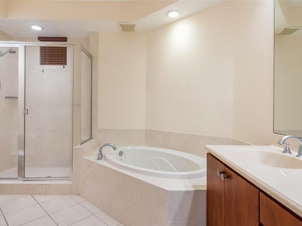 2925 NW 126th Ave 2241, Sunrise FL 33323