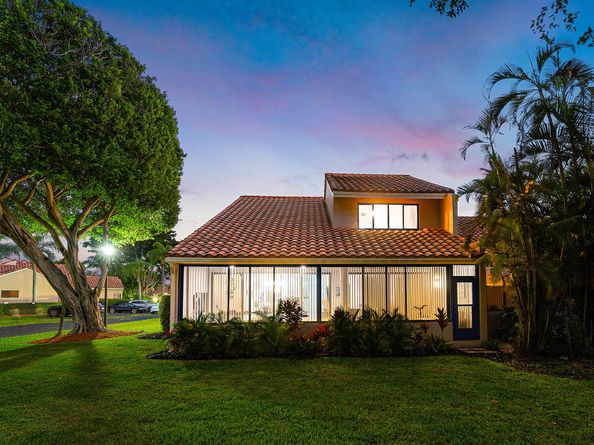 22627 Meridiana Drive, Boca Raton FL 33433