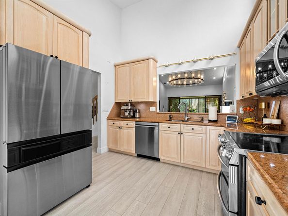 22627 Meridiana Drive, Boca Raton FL 33433