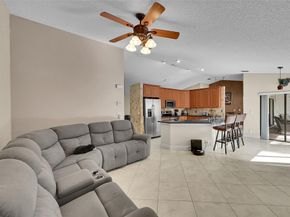 5149 NW 47th Ave, Coconut Creek FL 33073