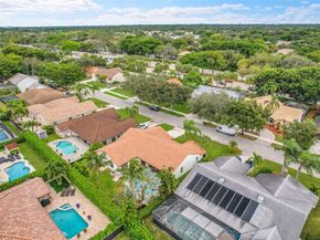 5149 NW 47th Ave, Coconut Creek FL 33073