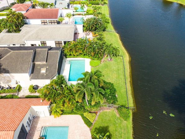 13748 Le Havre Drive, Palm Beach Gardens FL 33410