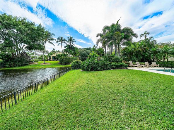 13748 Le Havre Drive, Palm Beach Gardens FL 33410